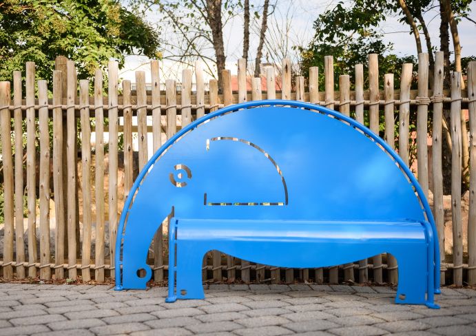 UltraSite 4' Elephant Bench With Perforated Seat
