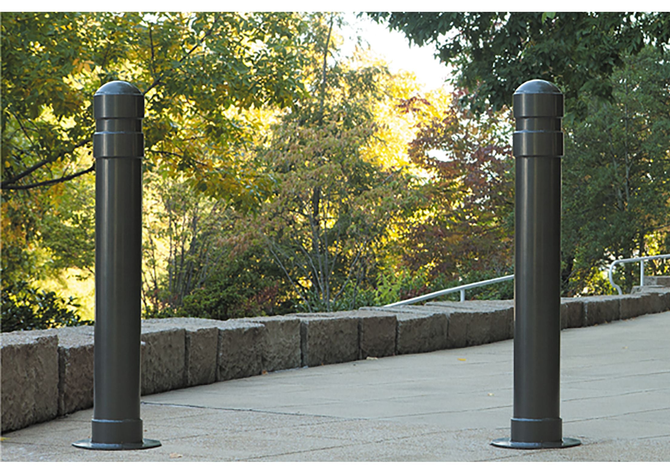 UltraSite 8" Lexington Bollard 4ft height